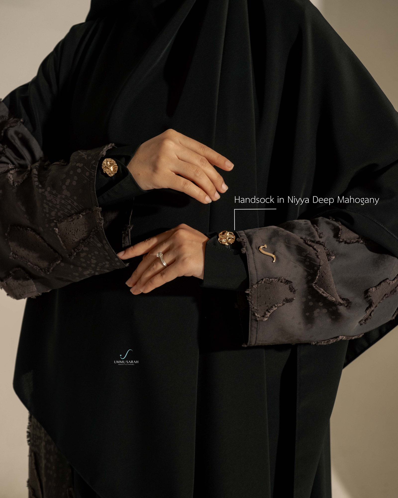 HANDSOCK IN DEEP MAHOGANY